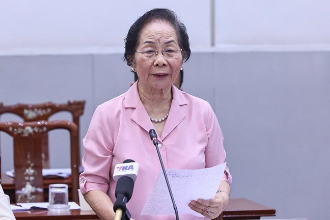 Ủy ban TƯ MTTQ Việt Nam đánh giá sơ bộ kết quả lấy ý kiến vào dự thảo Nghị quyết sửa đổi, bổ sung một số điều của Hiến pháp năm 2013- Ảnh 16. Ủy ban TƯ MTTQ Việt Nam đánh giá sơ bộ kết quả lấy ý kiến vào dự thảo Nghị quyết sửa đổi, bổ sung một số điều của Hiến pháp năm 2013- Ảnh 16.