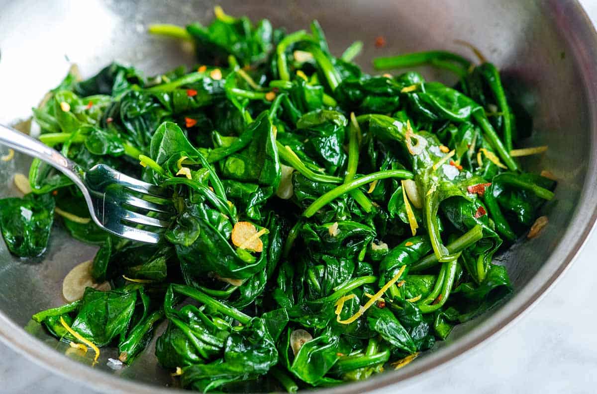 Mùa thi đến, đừng bỏ qua 4 loại rau giàu axit folic Mùa thi đến, đừng bỏ qua 4 loại rau giàu axit folic