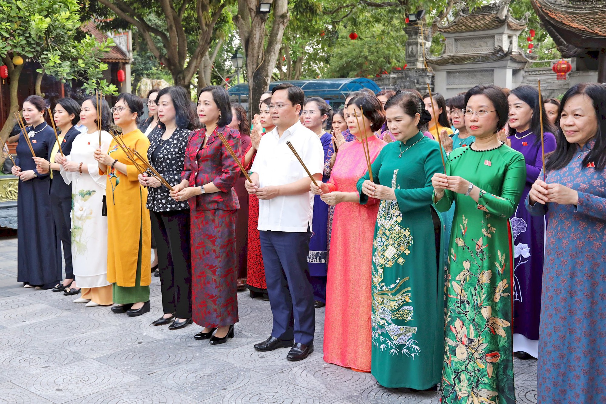 Phó Chủ tịch Quốc hội Nguyễn Thị Thanh dự sinh hoạt chuyên đề Nhóm Nữ đại biểu Quốc hội- Ảnh 1. Phó Chủ tịch Quốc hội Nguyễn Thị Thanh dự sinh hoạt chuyên đề Nhóm Nữ đại biểu Quốc hội- Ảnh 1.