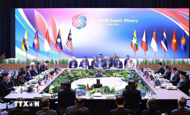 Thủ tướng bắt đầu các hoạt động tại Hội nghị Cấp cao ASEAN lần thứ 46- Ảnh 1.