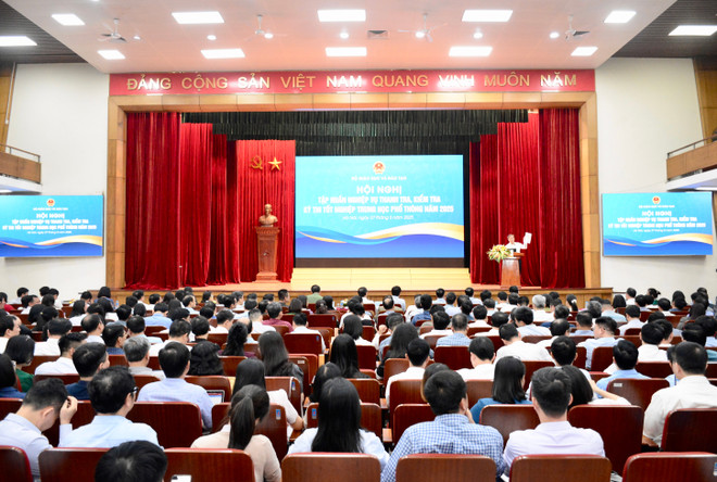 Không để khoảng trống trong thanh tra, kiểm tra thi Tốt nghiệp THPT- Ảnh 1.