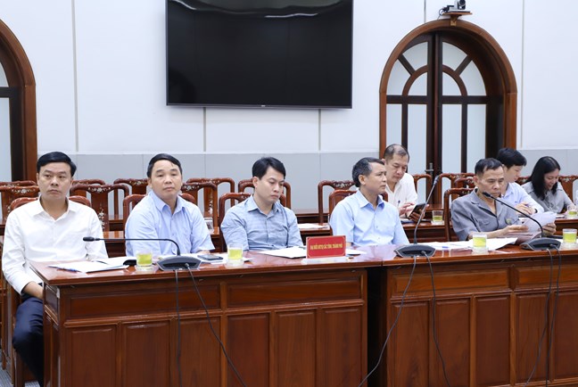 Bàn giải pháp xây dựng tiêu chí "Khu dân cư đoàn kết, ấm no, hạnh phúc"- Ảnh 7. Bàn giải pháp xây dựng tiêu chí "Khu dân cư đoàn kết, ấm no, hạnh phúc"- Ảnh 7.