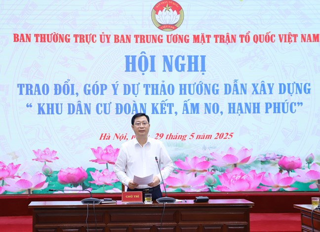 Bàn giải pháp xây dựng tiêu chí "Khu dân cư đoàn kết, ấm no, hạnh phúc"- Ảnh 2. Bàn giải pháp xây dựng tiêu chí "Khu dân cư đoàn kết, ấm no, hạnh phúc"- Ảnh 2.