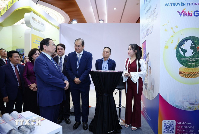 Kết nối giữa ngân hàng với người dân, doanh nghiệp- Ảnh 2. Kết nối giữa ngân hàng với người dân, doanh nghiệp- Ảnh 2.