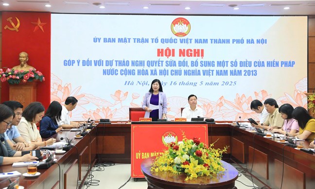 Hơn 51 triệu ý kiến trong hệ thống MTTQ Việt Nam góp ý vào dự thảo Nghị quyết sửa đổi, bổ sung Hiến pháp năm 2013- Ảnh 3. Hơn 51 triệu ý kiến trong hệ thống MTTQ Việt Nam góp ý vào dự thảo Nghị quyết sửa đổi, bổ sung Hiến pháp năm 2013- Ảnh 3.