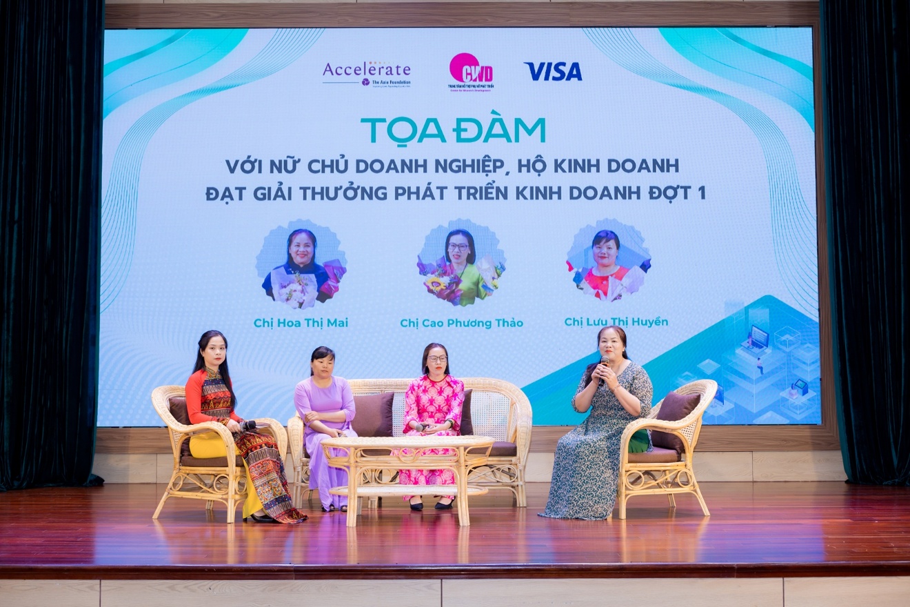 Xây dựng thương hiệu từ nồi bánh chưng truyền thống- Ảnh 3. Xây dựng thương hiệu từ nồi bánh chưng truyền thống- Ảnh 3.