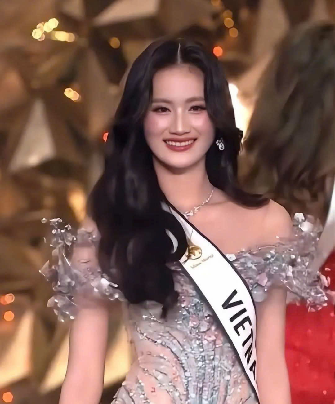Ý Nhi vào Top 40 Miss World 2025- Ảnh 1. Ý Nhi vào Top 40 Miss World 2025- Ảnh 1.