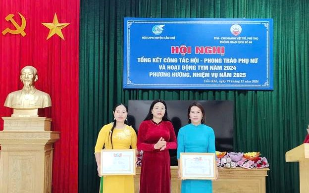 Hội viên phụ nữ Cẩm Khê (Phú Thọ) tích cực, sáng tạo thực hiện mục tiêu xây dựng gia đình hạnh phúc- Ảnh 1. Hội viên phụ nữ Cẩm Khê (Phú Thọ) tích cực, sáng tạo thực hiện mục tiêu xây dựng gia đình hạnh phúc- Ảnh 1.