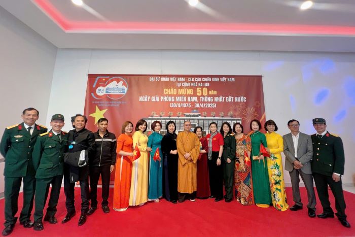 Phó Chủ tịch Thường trực Hội LHPNVN Đỗ Thị Thu Thảo tham dự Lễ kỷ niệm 50 năm Ngày Giải phóng miền Nam, thống nhất đất nước tại Ba Lan- Ảnh 1. Phó Chủ tịch Thường trực Hội LHPNVN Đỗ Thị Thu Thảo tham dự Lễ kỷ niệm 50 năm Ngày Giải phóng miền Nam, thống nhất đất nước tại Ba Lan- Ảnh 1.