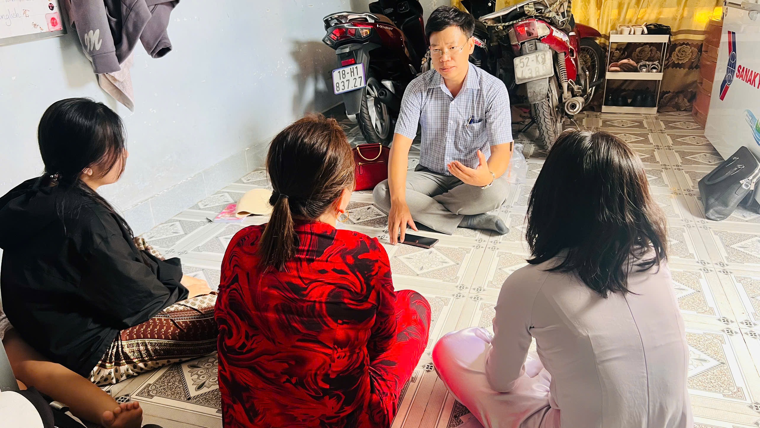 Công an TPHCM ra Kết luận điều tra vụ cha ruột xâm hại 2 con gái- Ảnh 3. Công an TPHCM ra Kết luận điều tra vụ cha ruột xâm hại 2 con gái- Ảnh 3.