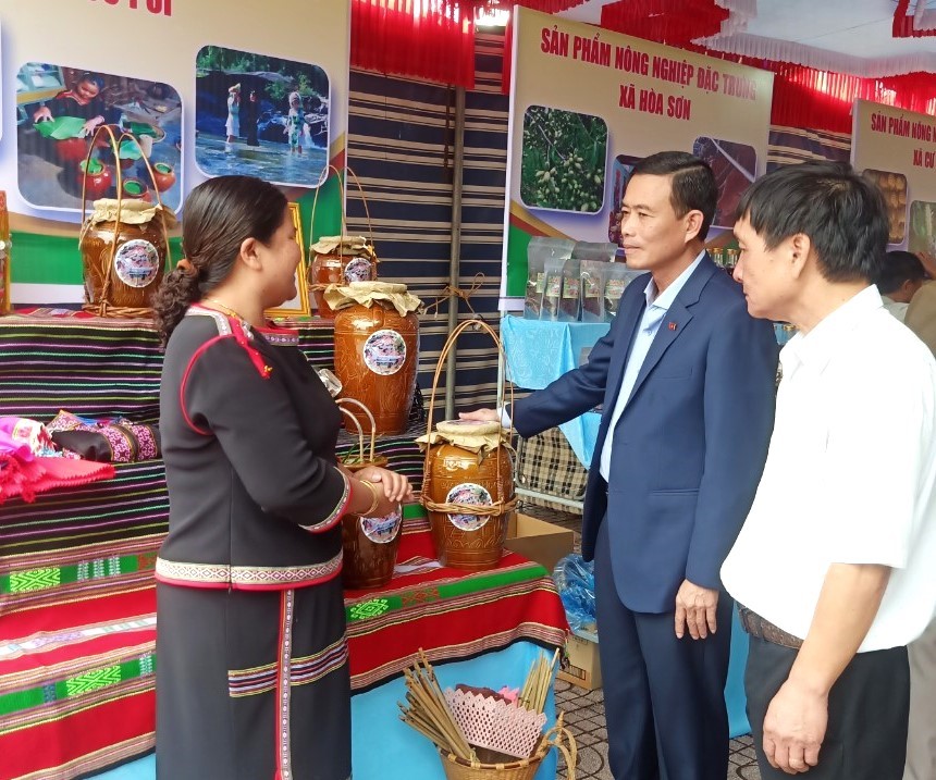 ダクラク省クロンボン:起業支援のおかげでメンバーは経済的に自立しています - 写真 1。 Krông Bông, Đắk Lắk: Hội viên tự chủ kinh tế nhờ được hỗ trợ khởi nghiệp- Ảnh 1.