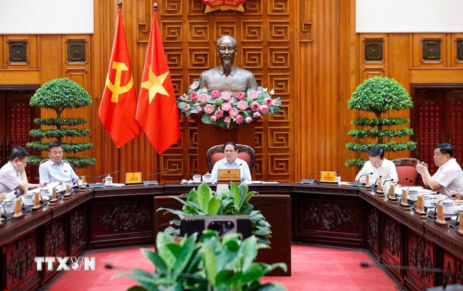 Thủ tướng: Khẩn trương đưa Nghị quyết về phát triển kinh tế tư nhân vào cuộc sống- Ảnh 2. Thủ tướng: Khẩn trương đưa Nghị quyết về phát triển kinh tế tư nhân vào cuộc sống- Ảnh 2.