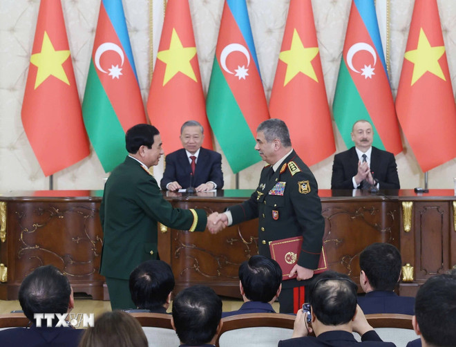 Tuyên bố chung về việc lập quan hệ Đối tác Chiến lược giữa Việt Nam-Azerbaijan- Ảnh 2. Tuyên bố chung về việc lập quan hệ Đối tác Chiến lược giữa Việt Nam-Azerbaijan- Ảnh 2.