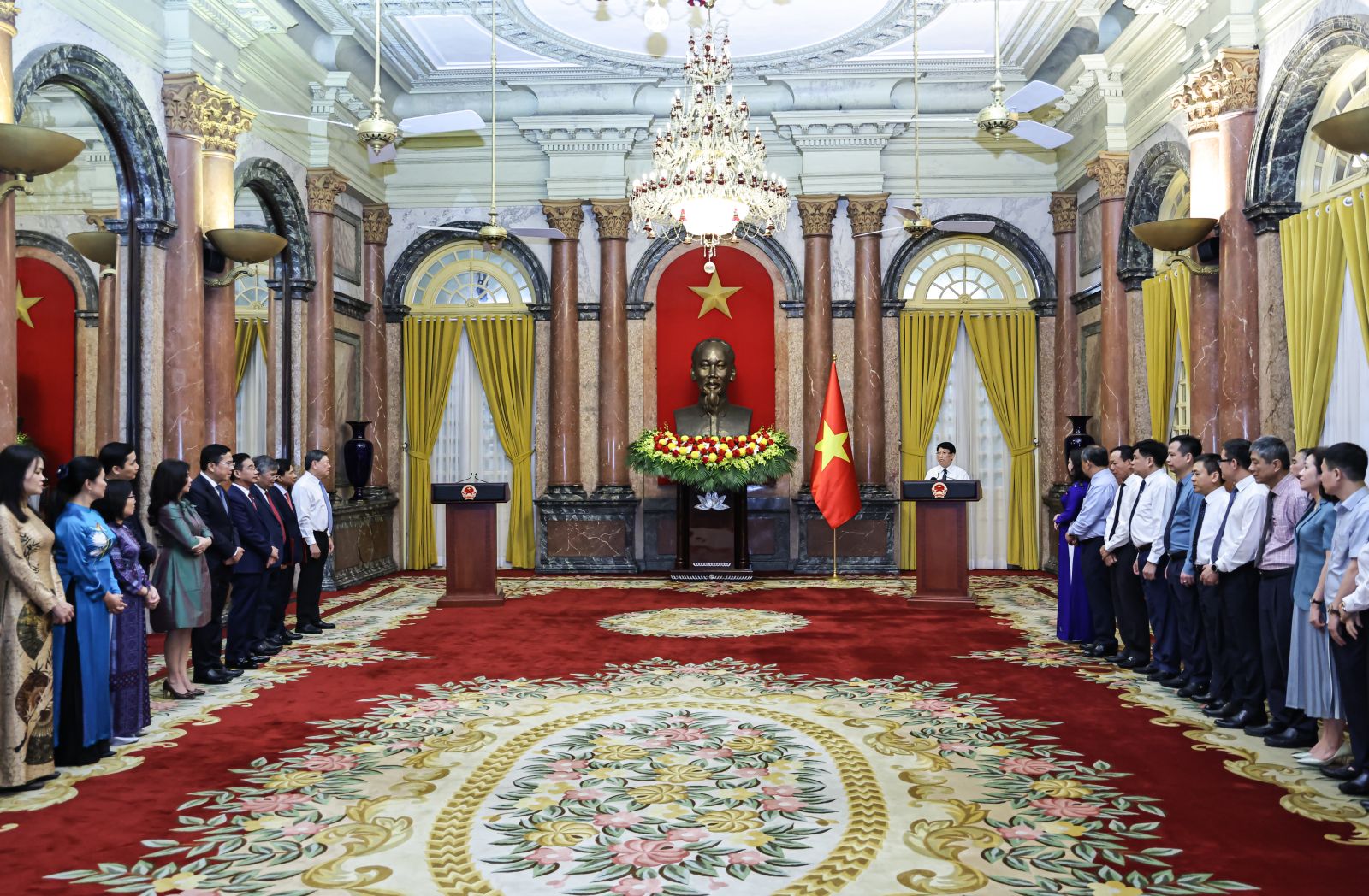 Bổ nhiệm 3 Phó Chủ nhiệm Văn phòng Chủ tịch nước- Ảnh 2. Bổ nhiệm 3 Phó Chủ nhiệm Văn phòng Chủ tịch nước- Ảnh 2.