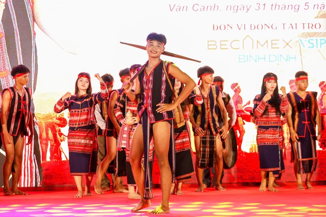 Bình Định: Liên hoan Cồng Chiêng huyện Vân Canh 2025- Ảnh 1.