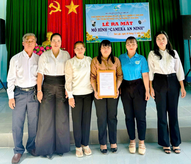Bình Dương: Mô hình 'Camera an ninh' của Hội LHPN xã giúp người dân thêm an tâm sinh sống- Ảnh 1. Bình Dương: Mô hình 'Camera an ninh' của Hội LHPN xã giúp người dân thêm an tâm sinh sống- Ảnh 1.