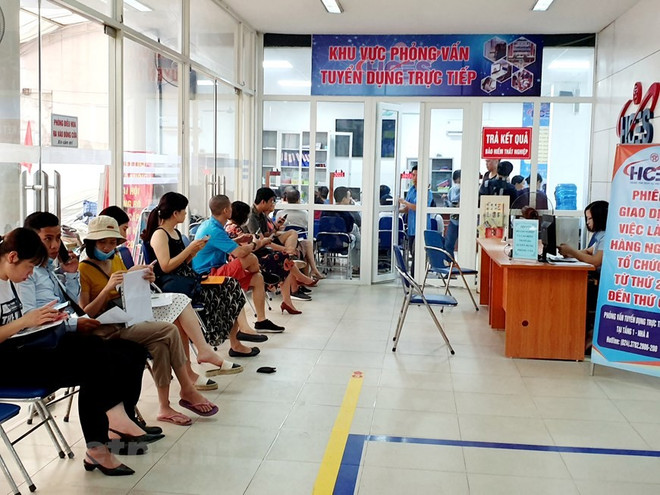 Luật Việc làm mới: Mở rộng đối tượng, giữ nguyên mức hưởng trợ cấp thất nghiệp- Ảnh 1. Luật Việc làm mới: Mở rộng đối tượng, giữ nguyên mức hưởng trợ cấp thất nghiệp- Ảnh 1.