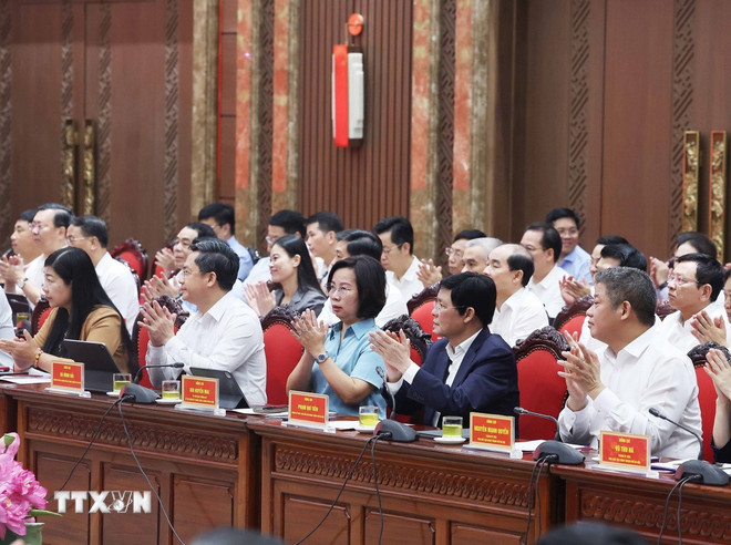 Tổng Bí thư Tô Lâm: Định hình một tầm nhìn mới cho Thủ đô trong thời đại mới- Ảnh 5. Tổng Bí thư Tô Lâm: Định hình một tầm nhìn mới cho Thủ đô trong thời đại mới- Ảnh 5.