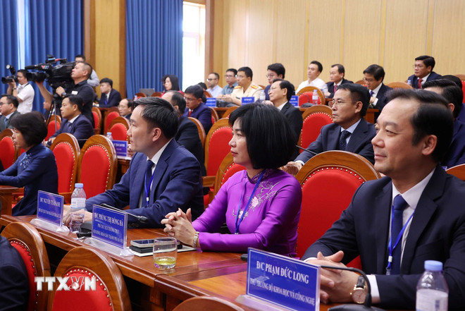 "Xây dựng đội ngũ cán bộ đủ năng lực đưa đất nước bước vào kỷ nguyên mới"- Ảnh 2. "Xây dựng đội ngũ cán bộ đủ năng lực đưa đất nước bước vào kỷ nguyên mới"- Ảnh 2.
