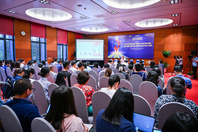 Đi tìm giải pháp để báo chí phát triển bền vững trong kỷ nguyên mới- Ảnh 3.