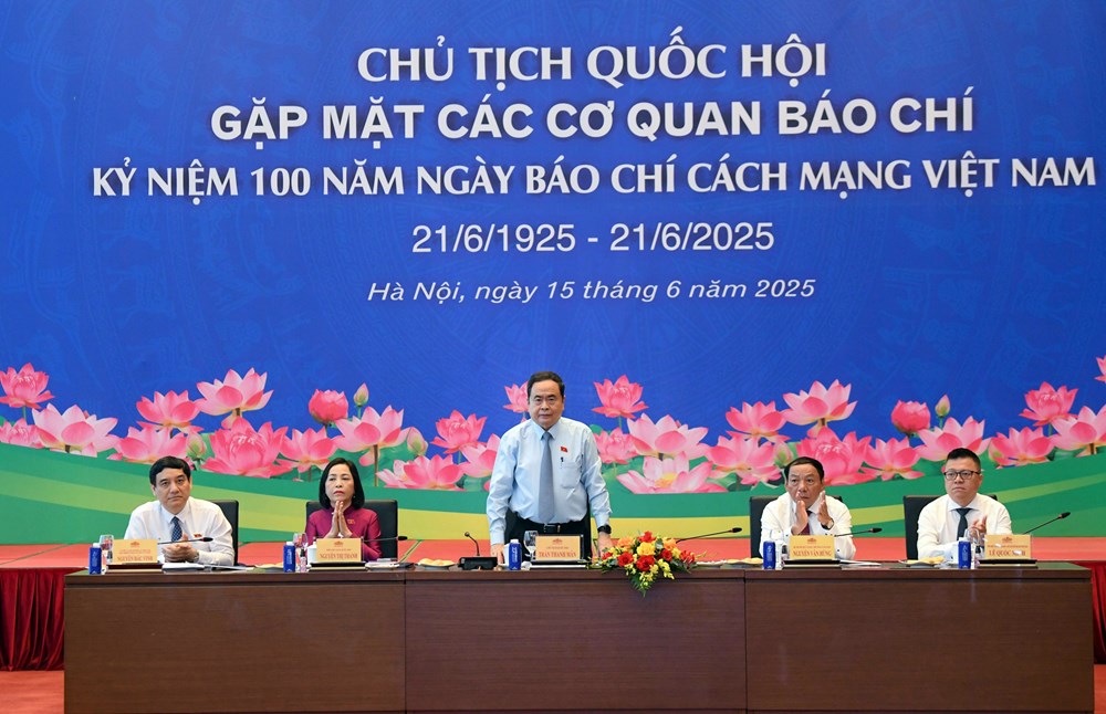 Bộ trưởng Nguyễn Văn Hùng: Báo chí cách mạng Việt Nam: "Mạch nguồn tri thức - Kết nối niềm tin"- Ảnh 3.