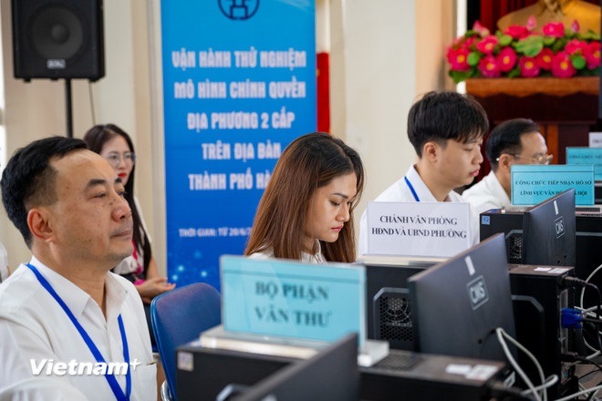 Hà Nội chính thức vận hành thử nghiệm chính quyền 2 cấp tại 126 phường, xã- Ảnh 12. Hà Nội chính thức vận hành thử nghiệm chính quyền 2 cấp tại 126 phường, xã- Ảnh 12.