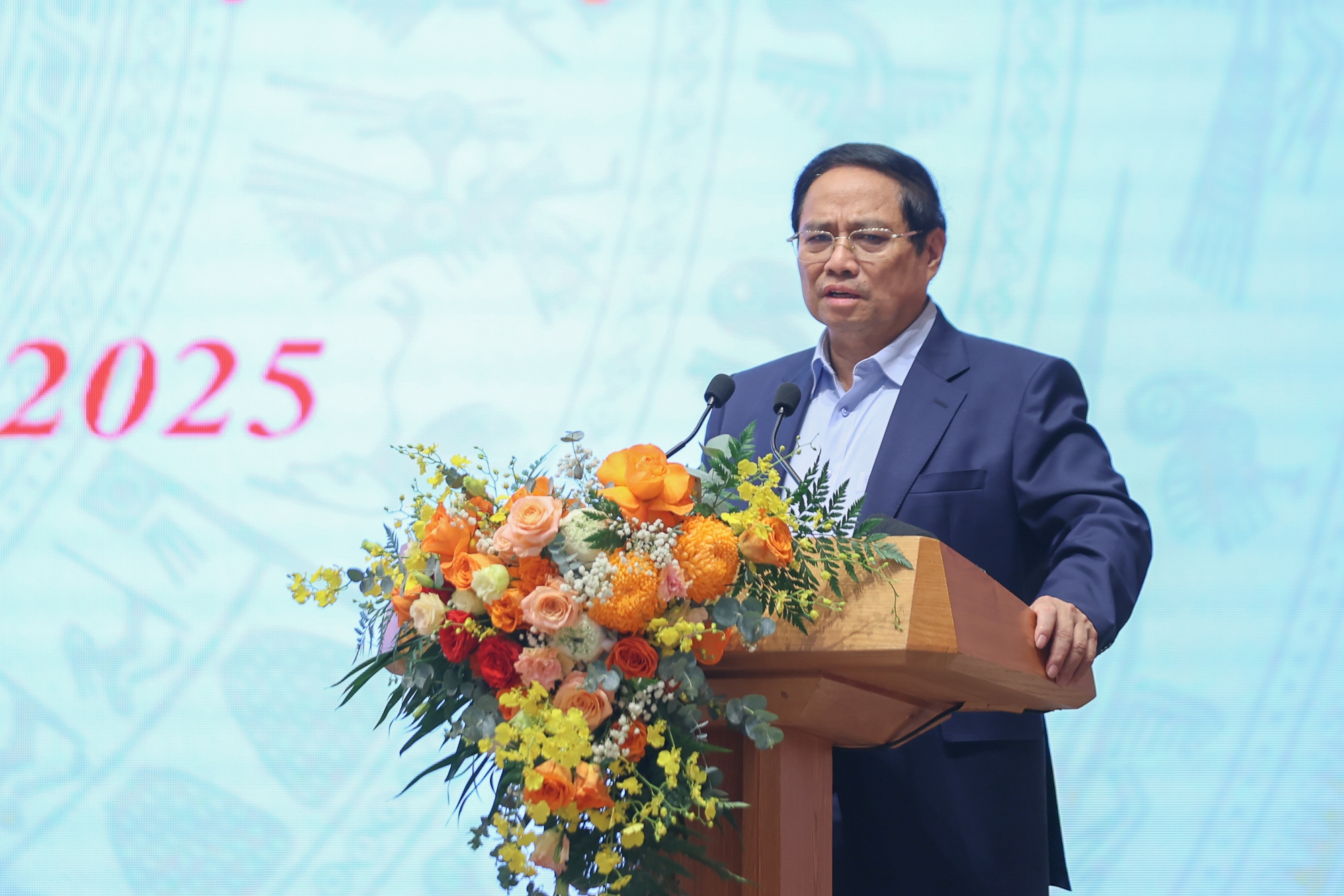 Thủ tướng: Thực hiện bằng được mục tiêu nông nghiệp sinh thái, nông thôn hiện đại, nông dân văn minh- Ảnh 1.