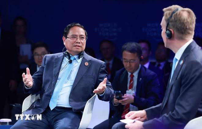 Thủ tướng Phạm Minh Chính đối thoại chính sách tại Hội nghị WEF Thiên Tân- Ảnh 1. Thủ tướng Phạm Minh Chính đối thoại chính sách tại Hội nghị WEF Thiên Tân- Ảnh 1.