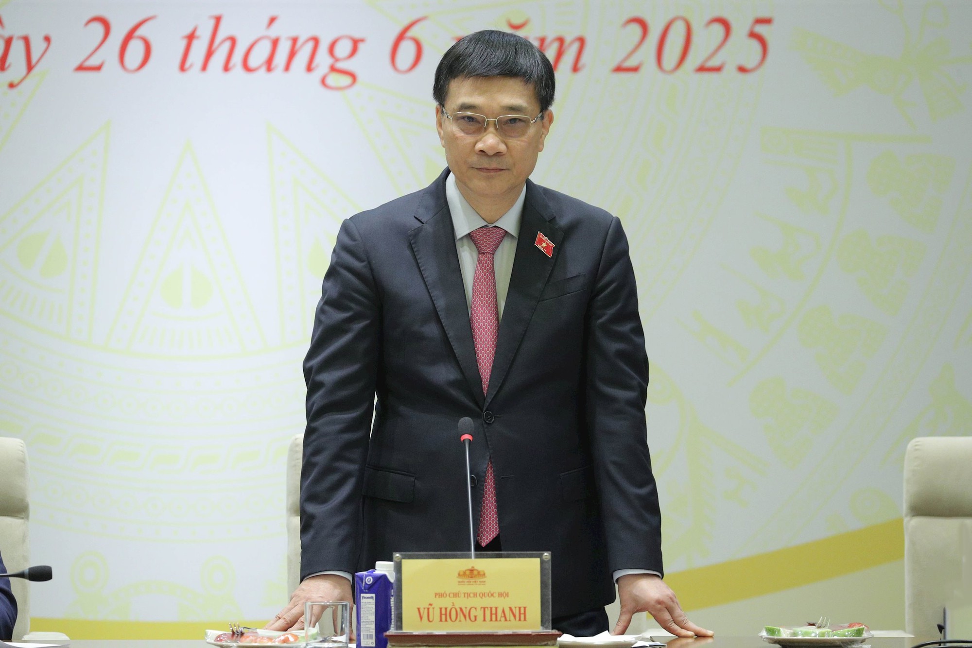 2 Ủy viên Trung ương được bầu giữ chức vụ mới- Ảnh 1. 2 Ủy viên Trung ương được bầu giữ chức vụ mới- Ảnh 1.