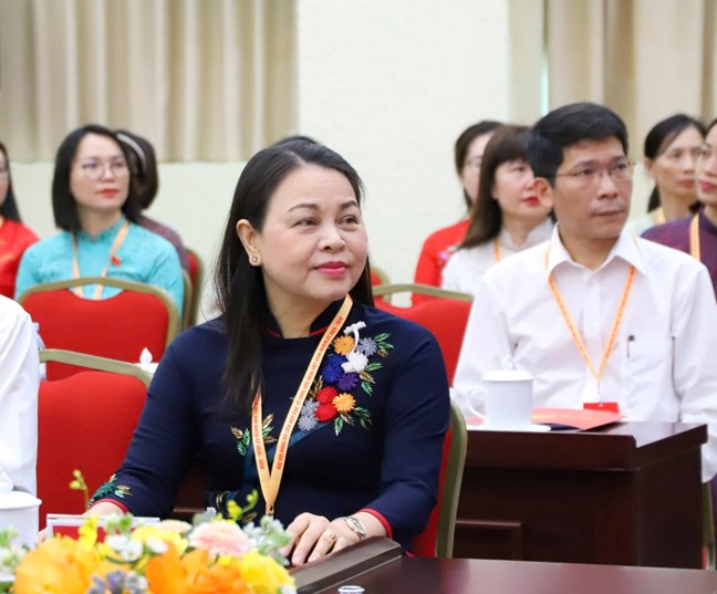 Kiến tạo một nền ngoại giao nhân dân bản lĩnh, hiện đại và hiệu quả trong kỷ nguyên toàn cầu hóa- Ảnh 3. Kiến tạo một nền ngoại giao nhân dân bản lĩnh, hiện đại và hiệu quả trong kỷ nguyên toàn cầu hóa- Ảnh 3.