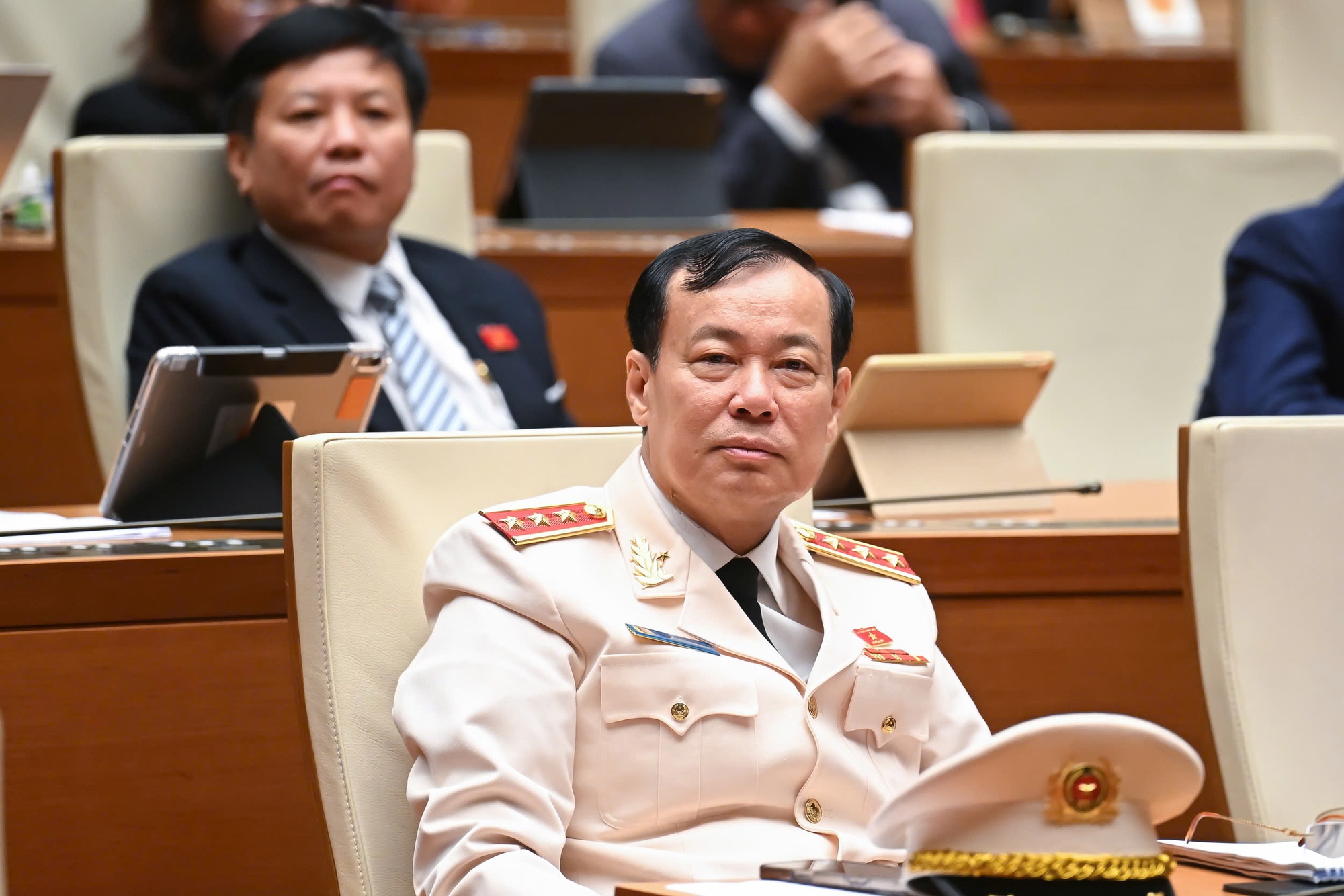 Quốc hội thông qua Luật sửa đổi, bổ sung một số điều của 11 luật về quân sự, quốc phòng- Ảnh 3. Quốc hội thông qua Luật sửa đổi, bổ sung một số điều của 11 luật về quân sự, quốc phòng- Ảnh 3.