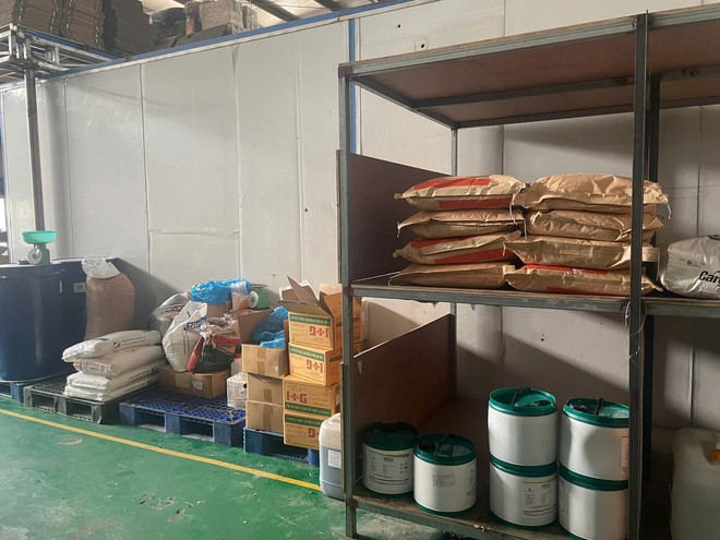 Vụ "hô biến" dầu chăn nuôi thành thực phẩm: Truy rõ trách nhiệm để tránh lặp lại- Ảnh 2. Vụ "hô biến" dầu chăn nuôi thành thực phẩm: Truy rõ trách nhiệm để tránh lặp lại- Ảnh 2.