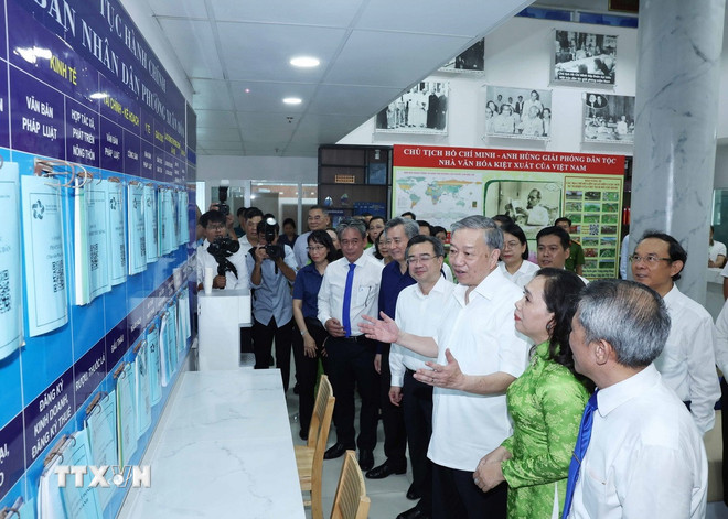 Tổng Bí thư: Chính quyền mới phải phục vụ nhân dân tốt hơn, không để gián đoạn- Ảnh 2. Tổng Bí thư: Chính quyền mới phải phục vụ nhân dân tốt hơn, không để gián đoạn- Ảnh 2.