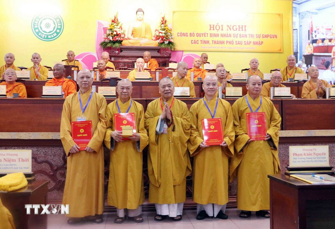 Công bố nhân sự Ban Trị sự Giáo hội Phật giáo Việt Nam khu vực phía Nam- Ảnh 1. Công bố nhân sự Ban Trị sự Giáo hội Phật giáo Việt Nam khu vực phía Nam- Ảnh 1.