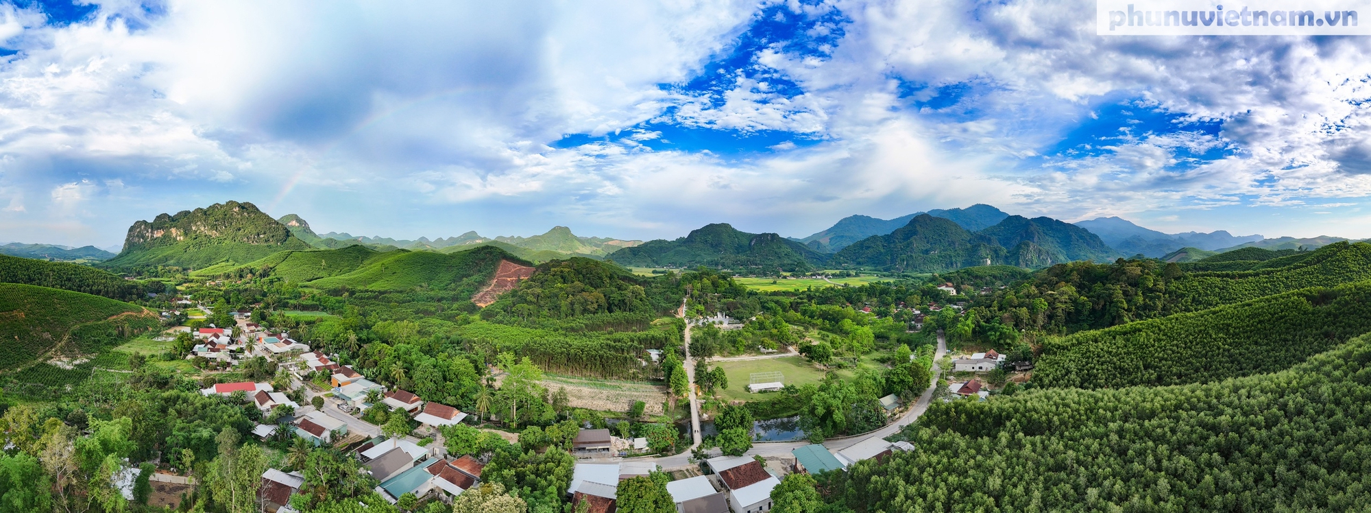 Hơn 65.000 phụ nữ vùng biên xứ Nghệ hưởng lợi từ hành trình xóa nghèo thông tin- Ảnh 1. Hơn 65.000 phụ nữ vùng biên xứ Nghệ hưởng lợi từ hành trình xóa nghèo thông tin- Ảnh 1.