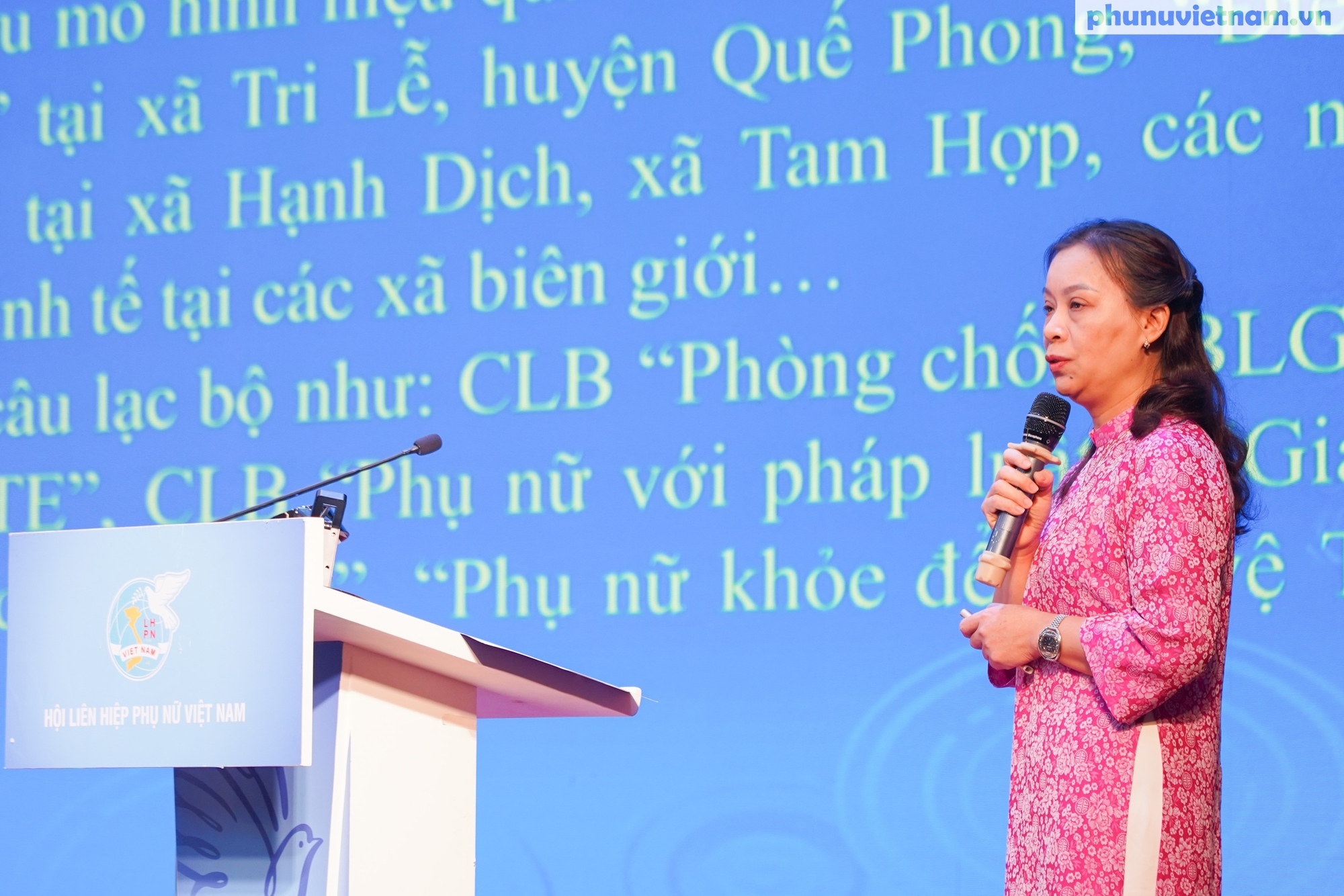 Hơn 65.000 phụ nữ vùng biên xứ Nghệ hưởng lợi từ hành trình xóa nghèo thông tin- Ảnh 2. Hơn 65.000 phụ nữ vùng biên xứ Nghệ hưởng lợi từ hành trình xóa nghèo thông tin- Ảnh 2.