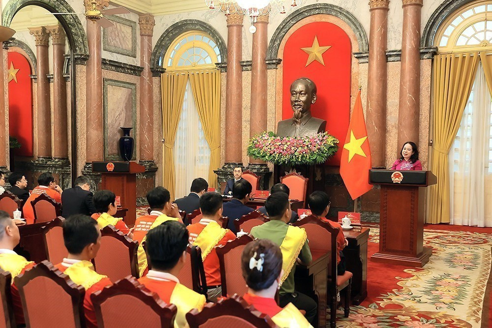 Phó Chủ tịch nước: Lan tỏa gương người tốt trong phong trào hiến máu tình nguyện- Ảnh 2. Phó Chủ tịch nước: Lan tỏa gương người tốt trong phong trào hiến máu tình nguyện- Ảnh 2.