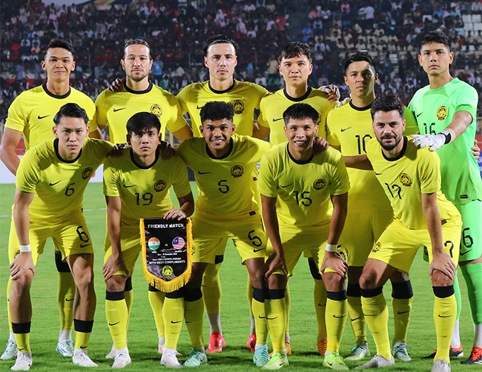 Vòng loại ASIAN Cup: HLV Kim Sang sik bình thản trước áp lực lớn được tạo ra bởi ĐT Malaysia- Ảnh 2. Vòng loại ASIAN Cup: HLV Kim Sang sik bình thản trước áp lực lớn được tạo ra bởi ĐT Malaysia- Ảnh 2.