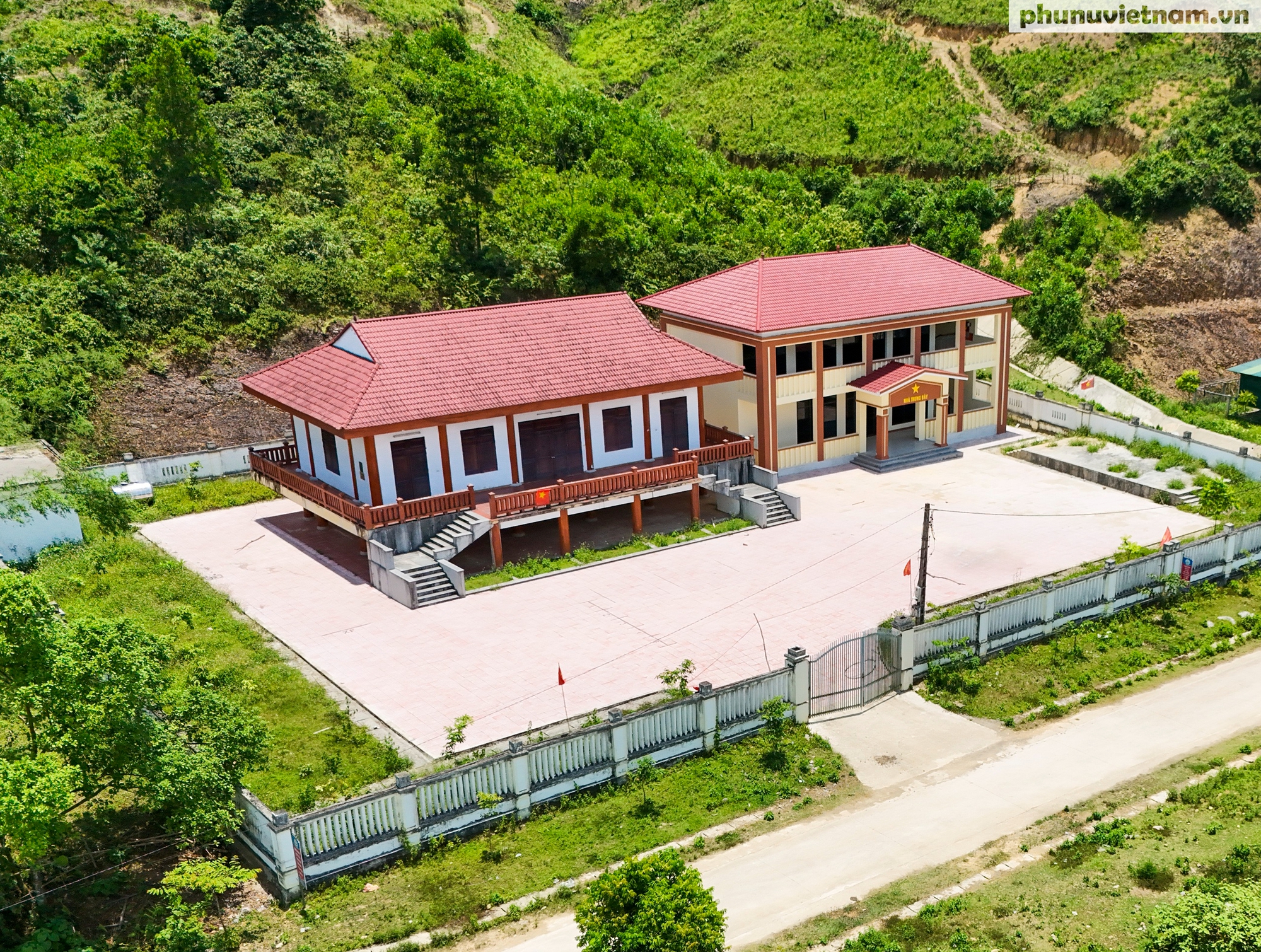 Gìn giữ bản sắc văn hóa người Chứt từ những nhà văn hóa cộng đồng- Ảnh 1.