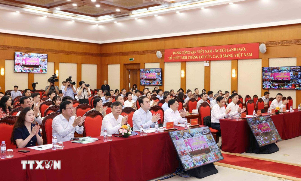 Xử lý dứt điểm các vụ tham nhũng nghiêm trọng, không kéo dài sang nhiệm kỳ mới- Ảnh 2. Xử lý dứt điểm các vụ tham nhũng nghiêm trọng, không kéo dài sang nhiệm kỳ mới- Ảnh 2.