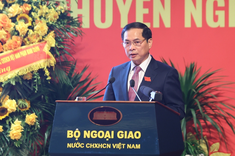 Thủ tướng: Xây dựng ngành ngoại giao chuyên nghiệp, văn minh, hiện đại, nhân văn, hiệu quả- Ảnh 3. Thủ tướng: Xây dựng ngành ngoại giao chuyên nghiệp, văn minh, hiện đại, nhân văn, hiệu quả- Ảnh 3.