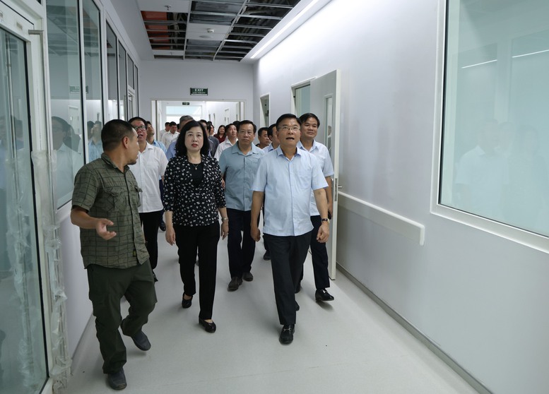 Yêu cầu báo cáo Thủ tướng việc xử lý vướng mắc dự án cơ sở 2 Bệnh viện Bạch Mai, Việt Đức trước 20/7- Ảnh 1. Yêu cầu báo cáo Thủ tướng việc xử lý vướng mắc dự án cơ sở 2 Bệnh viện Bạch Mai, Việt Đức trước 20/7- Ảnh 1.