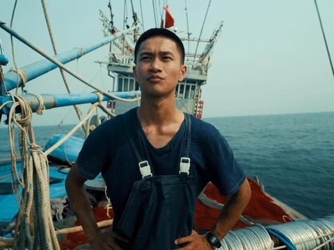 Nhân vật Cường trong phim "Đàn cá gỗ" Nhân vật Cường trong phim "Đàn cá gỗ"