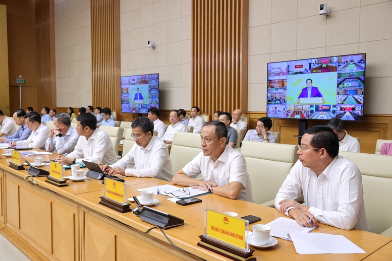 Thủ tướng: Tăng trưởng 8,3-8,5% năm 2025 không là "mục tiêu bất khả thi"- Ảnh 12. Thủ tướng: Tăng trưởng 8,3-8,5% năm 2025 không là "mục tiêu bất khả thi"- Ảnh 12.