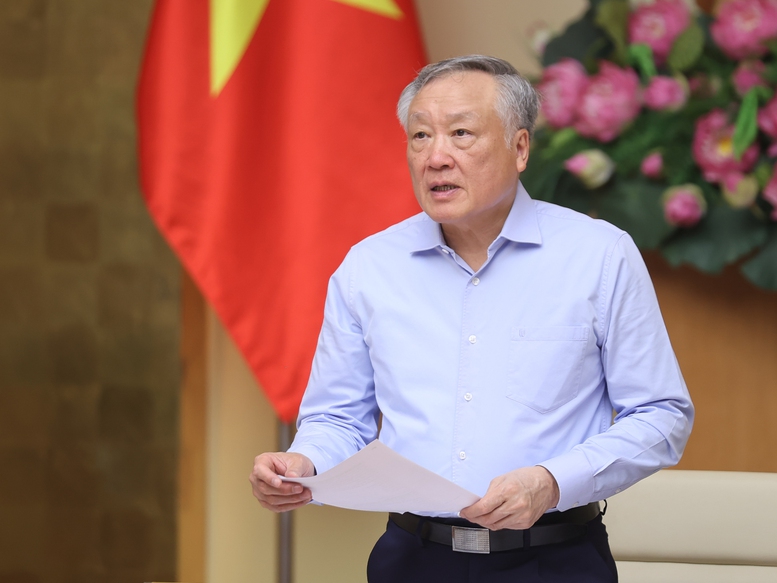 Thủ tướng: Tăng trưởng 8,3-8,5% năm 2025 không là "mục tiêu bất khả thi"- Ảnh 2. Thủ tướng: Tăng trưởng 8,3-8,5% năm 2025 không là "mục tiêu bất khả thi"- Ảnh 2.