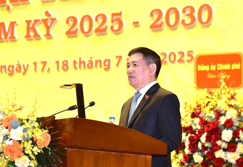 Tập đoàn Công nghiệp Than - Khoáng sản Việt Nam đột phá mạnh mẽ để phát triển nhanh, bền vững- Ảnh 1. Tập đoàn Công nghiệp Than - Khoáng sản Việt Nam đột phá mạnh mẽ để phát triển nhanh, bền vững- Ảnh 1.