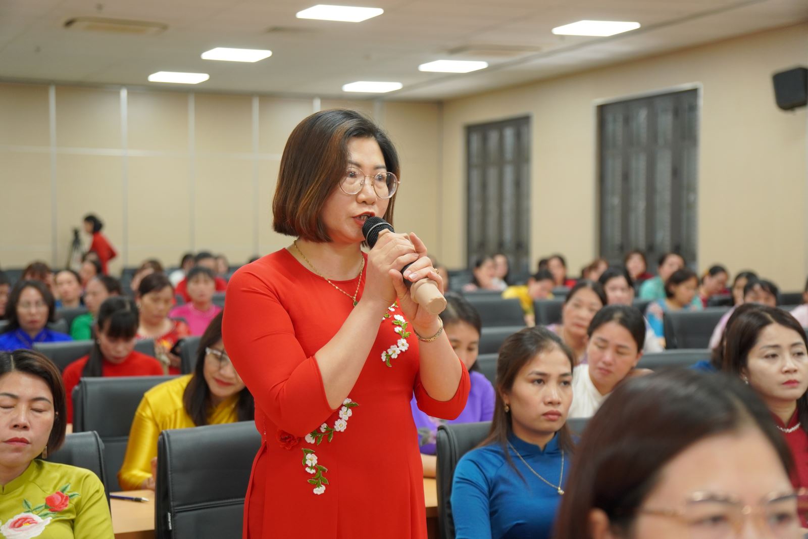 Hội LHPN tỉnh Hưng Yên triển khai nhiệm vụ công tác 6 tháng cuối năm 2025 theo mô hình tổ chức mới- Ảnh 4.