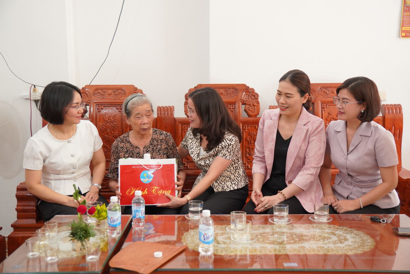 Hội LHPN tỉnh Hưng Yên triển khai nhiệm vụ công tác 6 tháng cuối năm 2025 theo mô hình tổ chức mới- Ảnh 6.