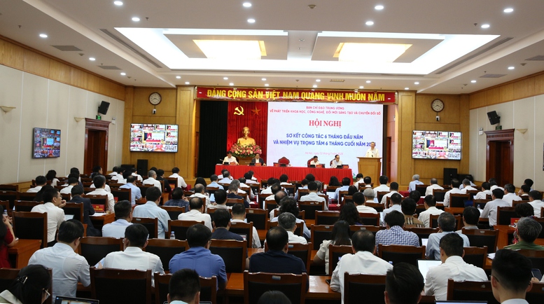 Tạo chuyển biến thực chất, mạnh mẽ trong phát triển khoa học, công nghệ, đổi mới sáng tạo, chuyển đổi số- Ảnh 3.