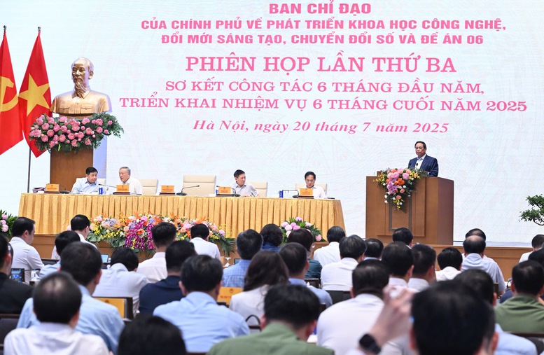 Thủ tướng: Đãi ngộ đặc biệt để thu hút tổng công trình sư, nhân tài khoa học công nghệ- Ảnh 7.